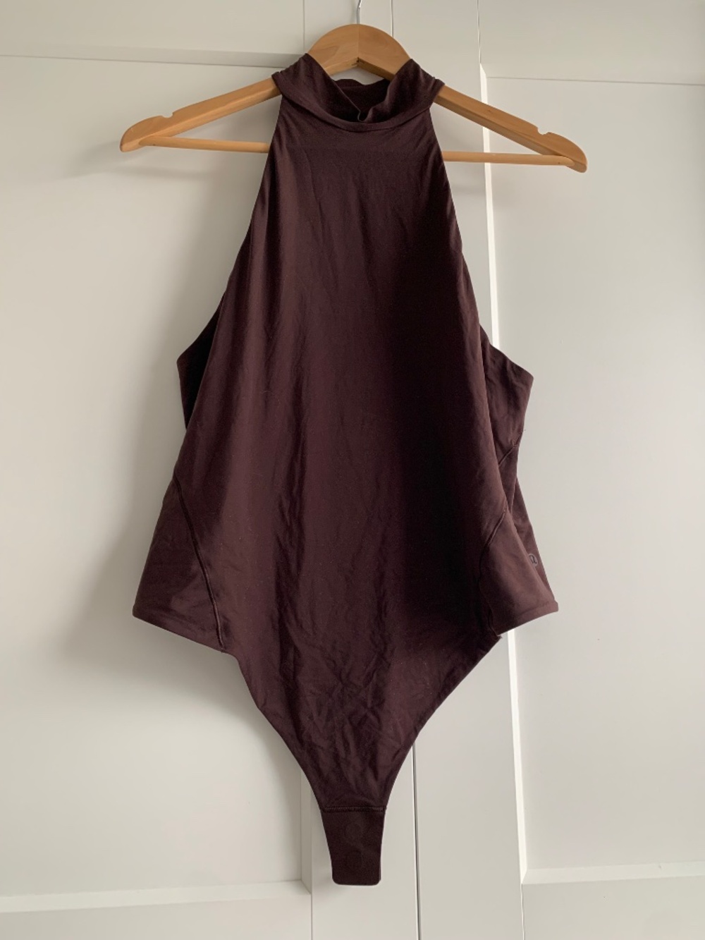 Lululemon Bodysuit Wundermost Ultra-Soft Nulu Mockneck Sleeveless Brown Size XL